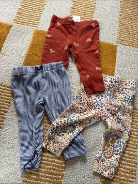 Bundle of 3 carters leggings and joggers size 6m